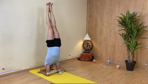 Iyengar yoga para tonificar el cuerpo sin impactos